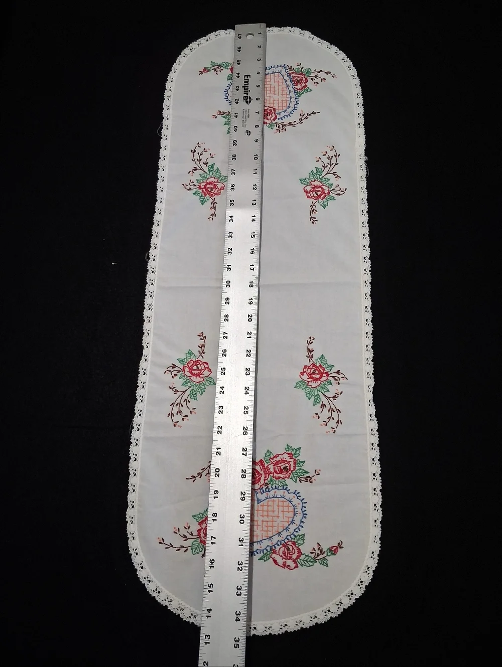 Embroidered Heart & Rose Table Runner dresser runner - White with Pink, Green - Picture 4 of 4